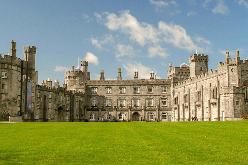 From Dublin: Kilkenny and Wicklow Mountain Full-Day Tour