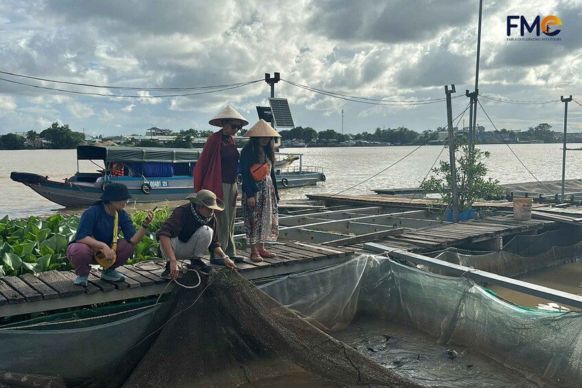 Son islet tour - An ecotourism-based community in Can Tho