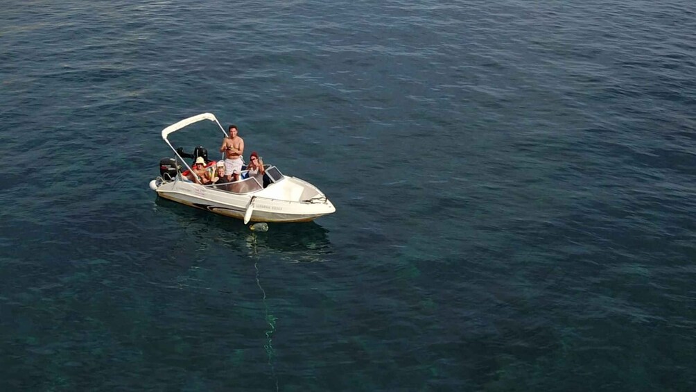 Picture 9 for Activity Santorini: Rent a Speedboat license free