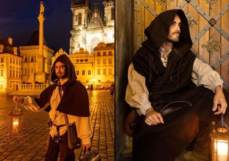 Prague: Plague Doctor Old Town History Walking Tour