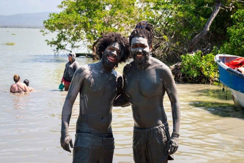 Picture 10 for Activity Cartagena, Colombia: Bathe in the mud volcano+beach+Lunch