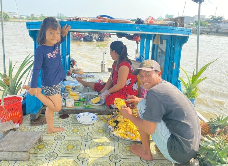 Picture 8 for Activity Floating Market - Son Islet Can Tho 1-Day Mekong Delta Tour