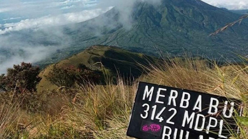 Mount Merbabu Day Hiking Tour