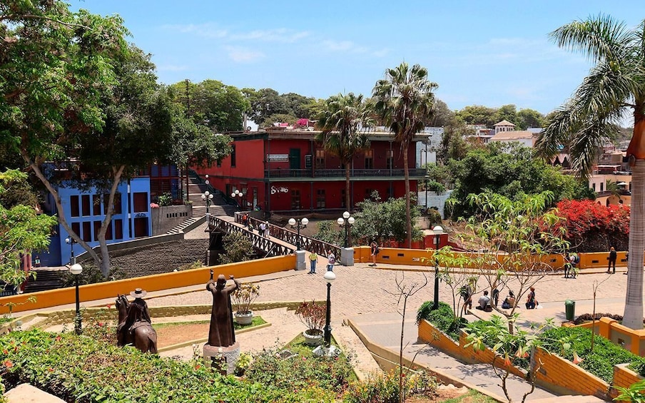 Picture 12 for Activity Lima: Bike Tour in Miraflores and Barranco Districts