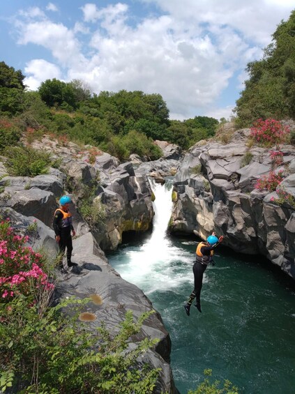 Alcantara River Jumps and Canyoning, a real Adventure
