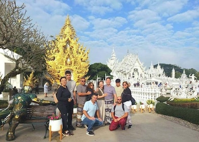 Chiang Rai: Guided Full-Day Highlights Tour with Thai Lunch