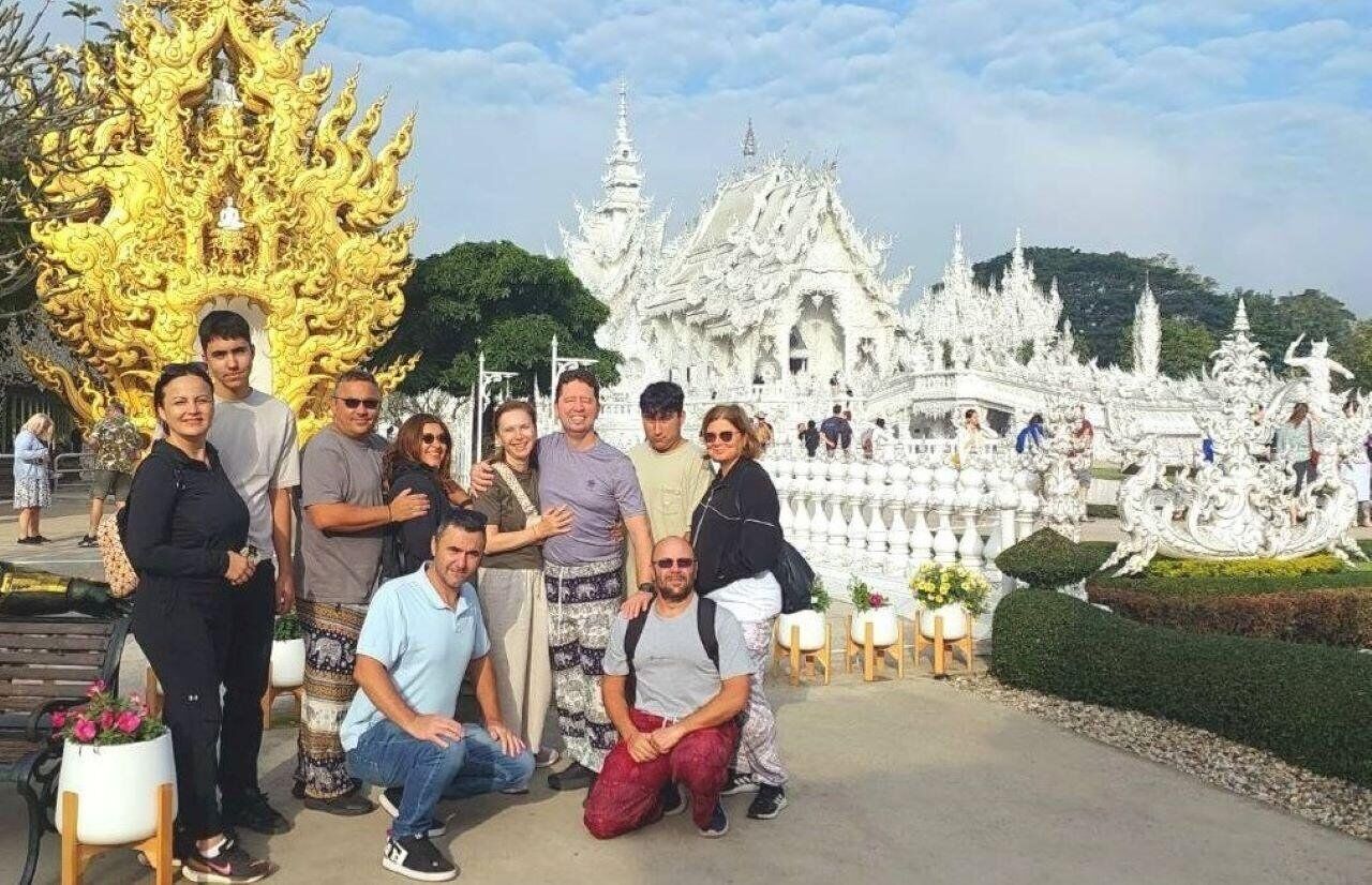 Chiang Rai: Guided Full-Day Highlights with Buffet Lunch