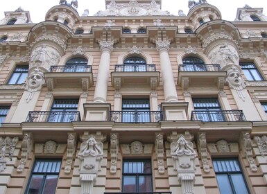 Riga: 2-Hour History of Art Nouveau Walking Tour