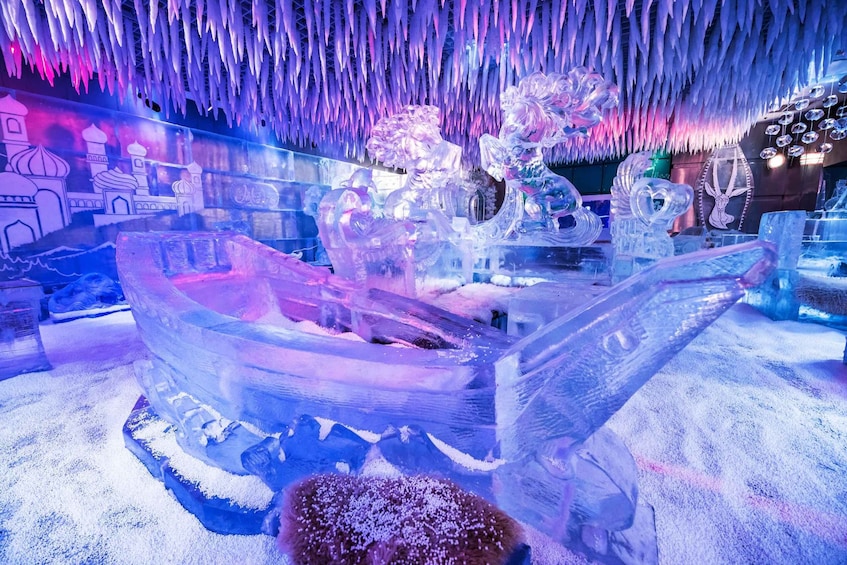 Picture 3 for Activity Dubai Chillout Ice Lounge: 1-Hour Experience