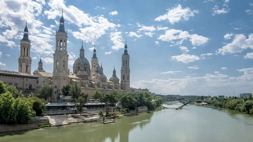 Zaragoza: Yksityinen kierros paikallisen oppaan kanssa