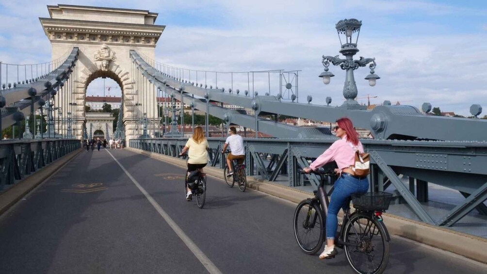 Picture 1 for Activity 3-Hour Budapest E-Bike Adventure!