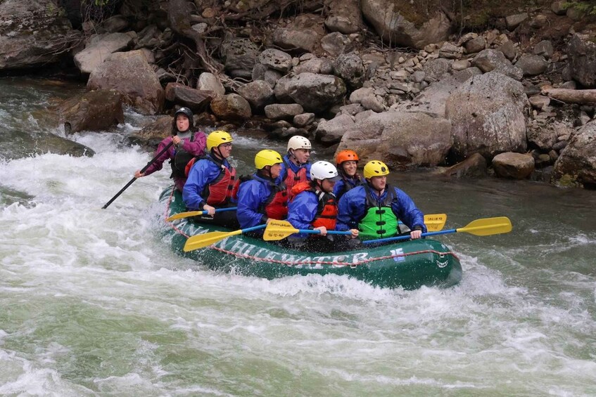 Picture 4 for Activity Big Sky: Full Day Gallatin River Raft Trip + Lunch (6 hours)