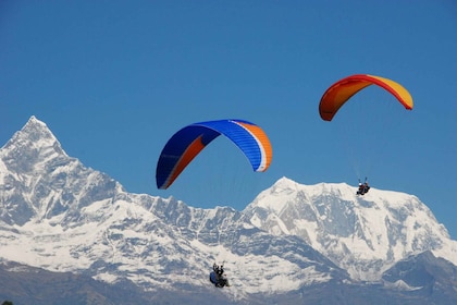 Pokhara: 30 minuters upplevelse med skärmflygning