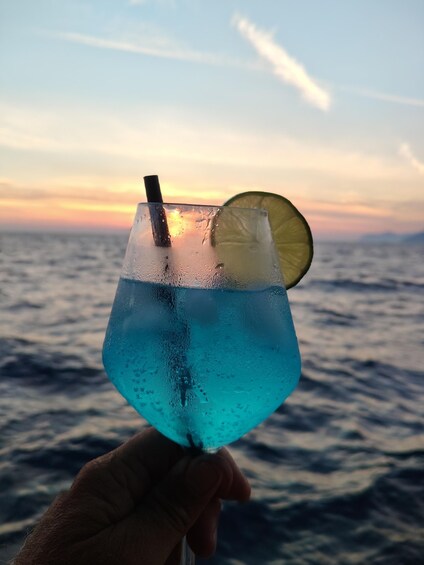 Picture 7 for Activity La Spezia Portovenere: Sunset , aperitivo tramonto.