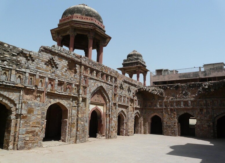 Picture 4 for Activity Secret and Spooky Ruins of Mehrauli Archaeological Park