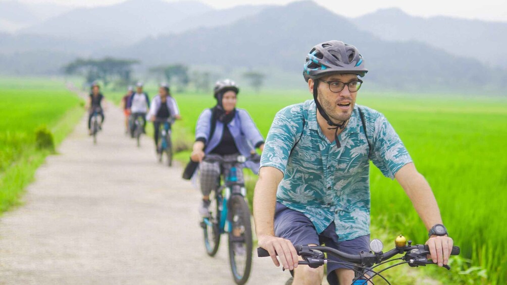 Village Cycling Tour in Nanggulan