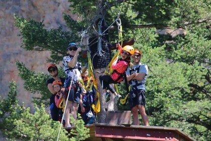 Big Sky: Klassische geführte Zipline-Tour (1-2 Stunden)