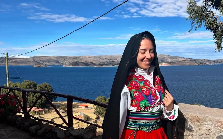 Titicaca lake 2 days/1 night: visit Uros, Taquile & Amantani