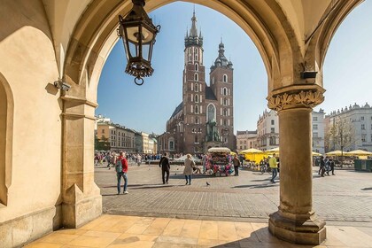 Saveur locale de Cracovie : bière artisanale et cuisine de rue avec guide