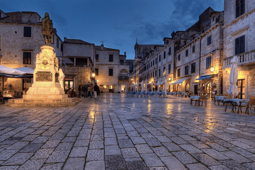 Picture 3 for Activity Dubrovnik: Old Town Food Tour