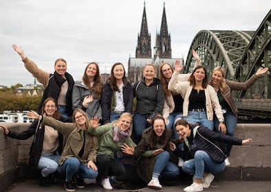 Cologne: JGA Tour in der Altstadt mit Fotoshooting