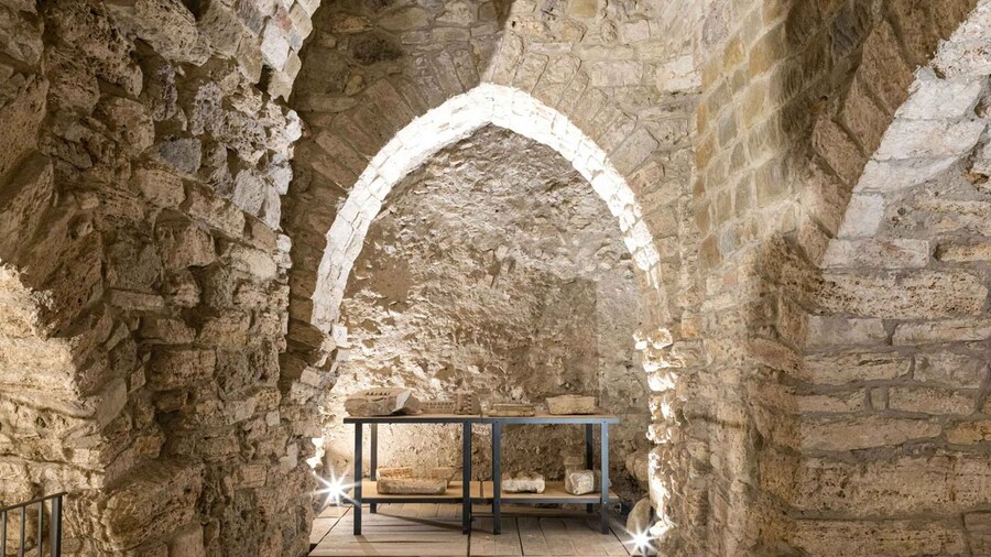 Perugia: Entry Ticket and Guided Tour of Perugia Underground