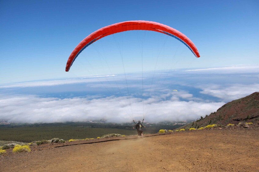 Picture 8 for Activity Tenerife: Acrobatic Paragliding Tandem Flight