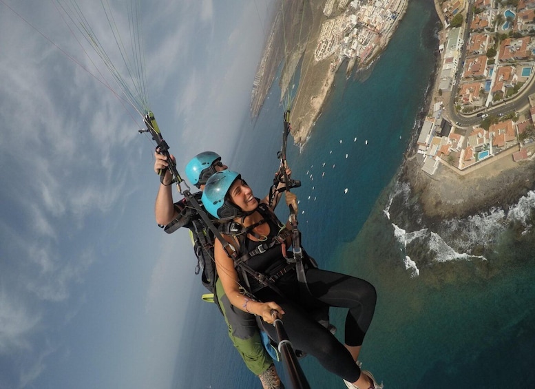 Picture 17 for Activity Tenerife: Acrobatic Paragliding Tandem Flight