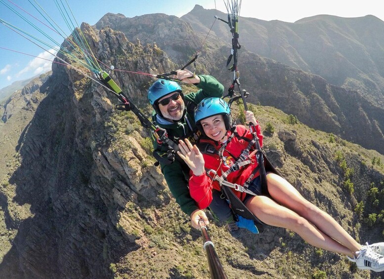 Picture 3 for Activity Tenerife: Acrobatic Paragliding Tandem Flight