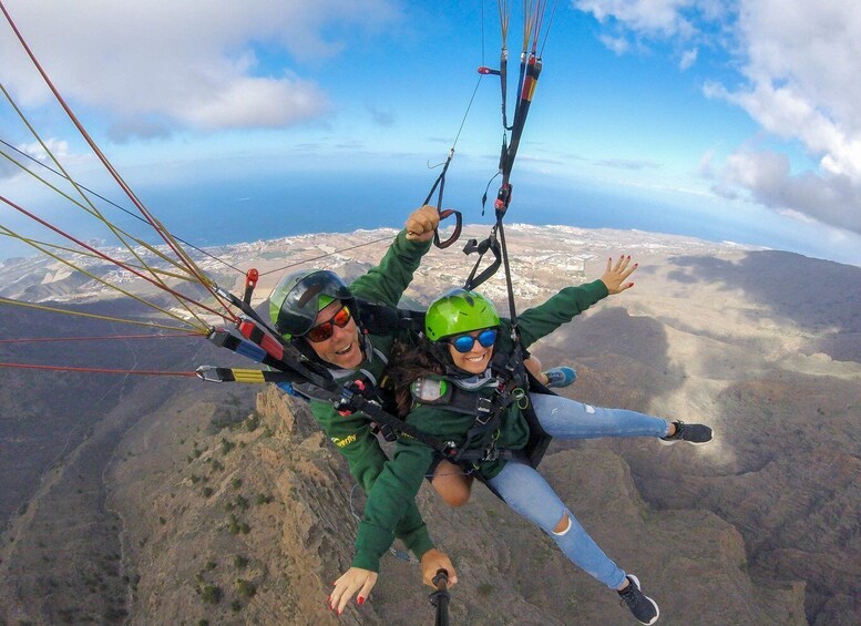 Picture 15 for Activity Tenerife: Acrobatic Paragliding Tandem Flight