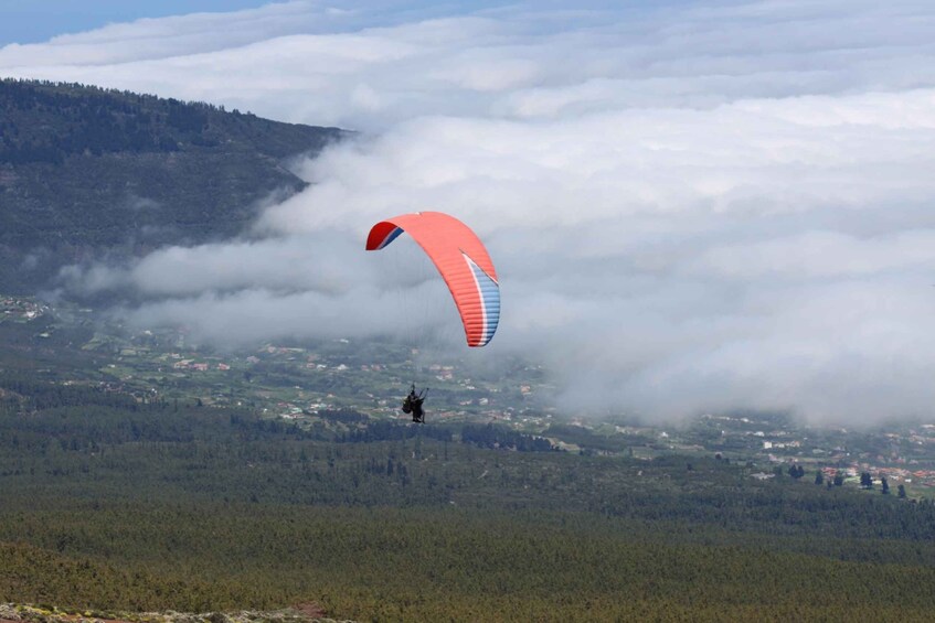 Picture 9 for Activity Tenerife: Acrobatic Paragliding Tandem Flight