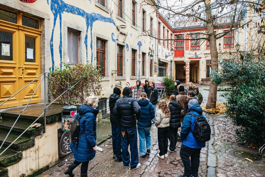 Dresden: Neustadt District Street Art Guided Walking Tour