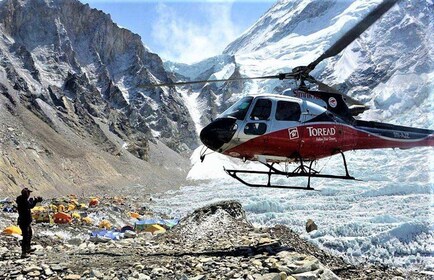 Everest Helicopter (geteilt) Tour Landung in Kalapathar