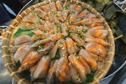 Hue Walking Street Food Tour