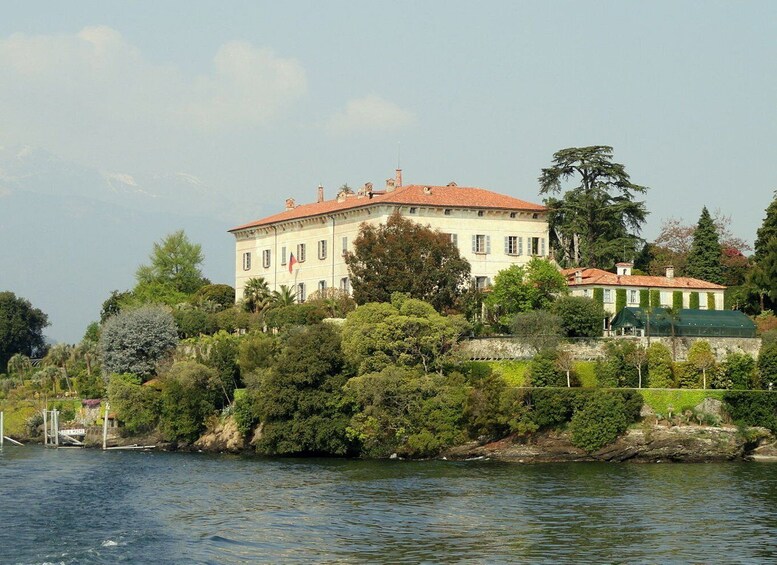 Picture 6 for Activity Stresa: Boat tour of the 3 Borromean Islands Free Departure