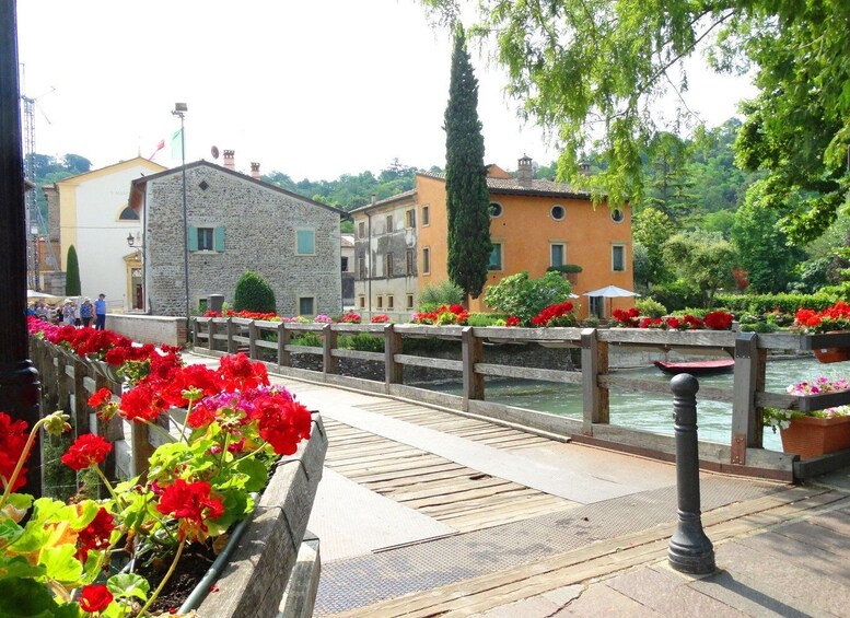 Borghetto Sul Mincio: Town Highlights Walking Tour