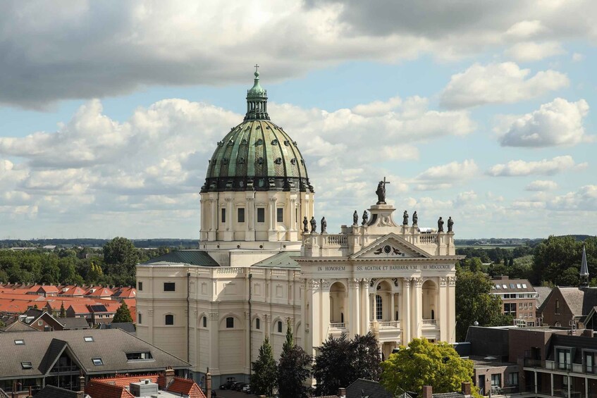 Oudenbosch: Tour at Basilica of the Holy Agatha and Barbara