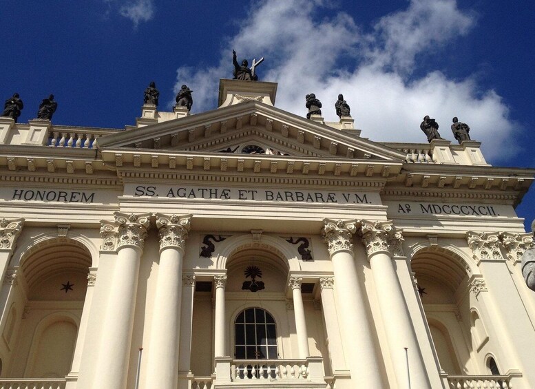 Picture 2 for Activity Oudenbosch: Tour at Basilica of the Holy Agatha and Barbara