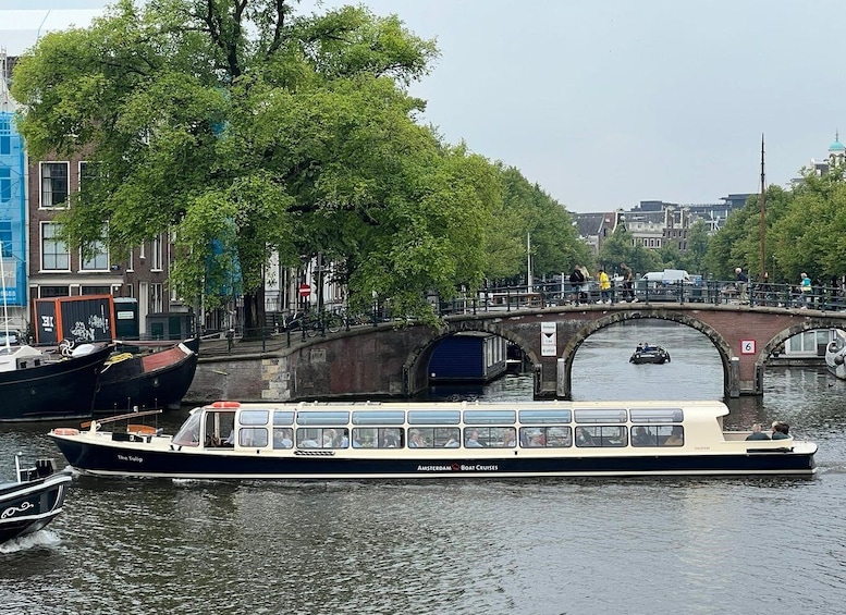 Picture 4 for Activity Amsterdam: Canal Cruise with Live Commentary and Audio Guide