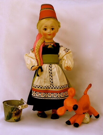Picture 1 for Activity Bad Vöslau: Visit the Doll Art Museum