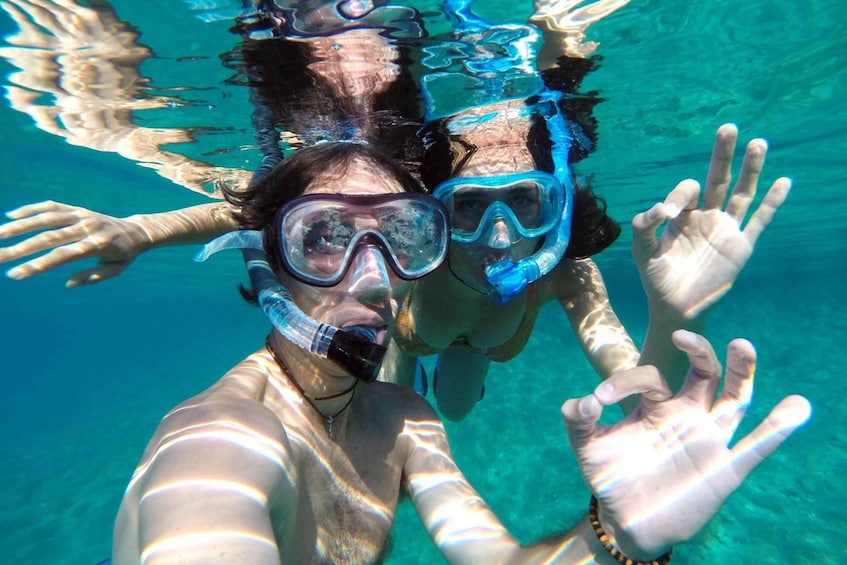 Zanzibar : Mnemba Island Snorkelling