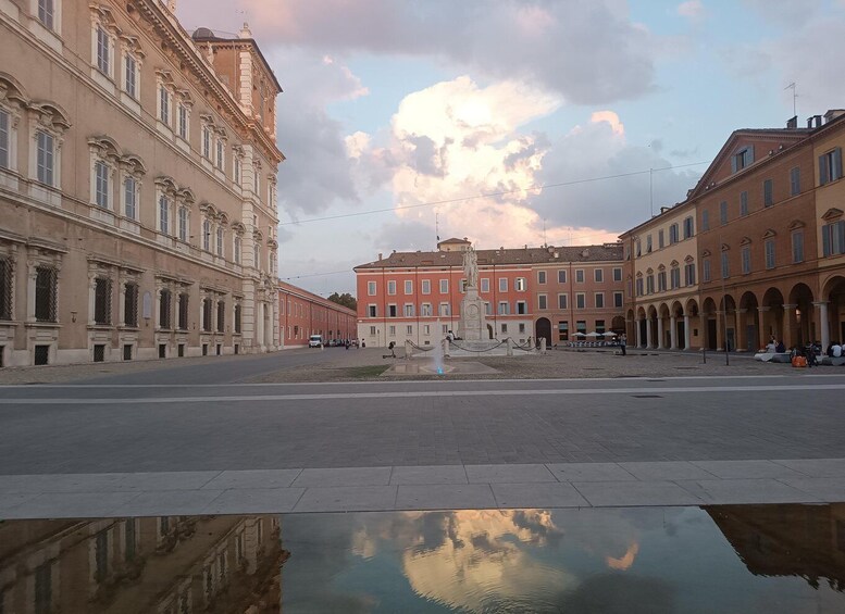 Picture 1 for Activity Modena: a stunning city