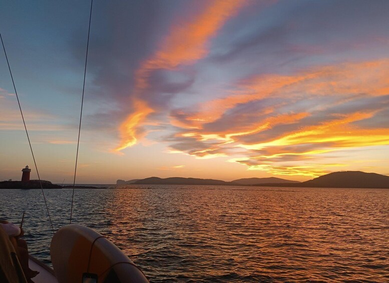 Picture 13 for Activity Alghero: Sunset Sailing Aperitif Experience