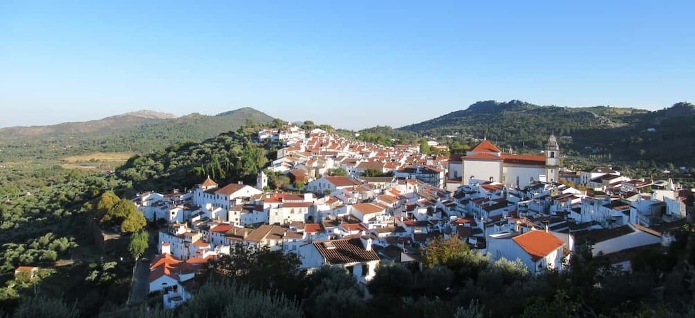 Marvão: Megalithic Monuments Private Tour with Hotel Pickup