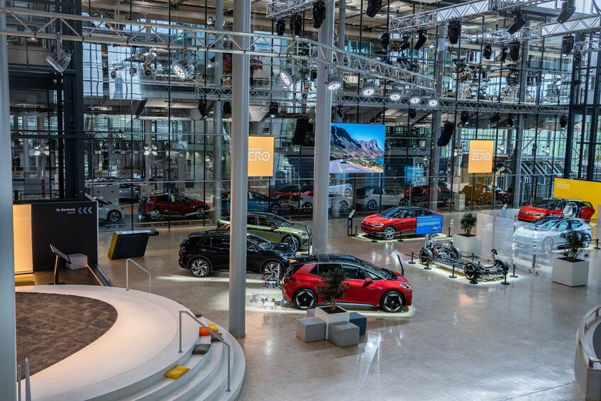 Picture 3 for Activity Dresden: Tour VW's Transparent Factory with a 3-course Menu