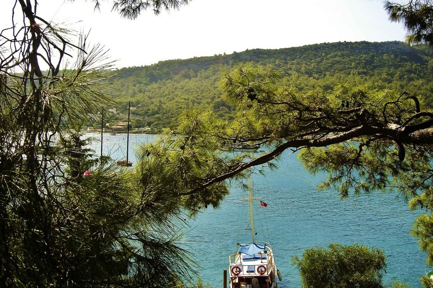 Picture 7 for Activity Kemer Full-Day Pirate Boat Trip with Lunch