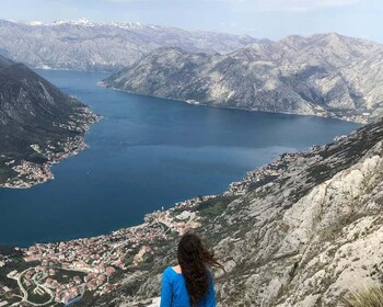 Wandeltocht door de baai van Kotor