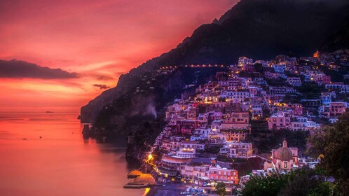 Experiencia en barco al atardecer en Positano