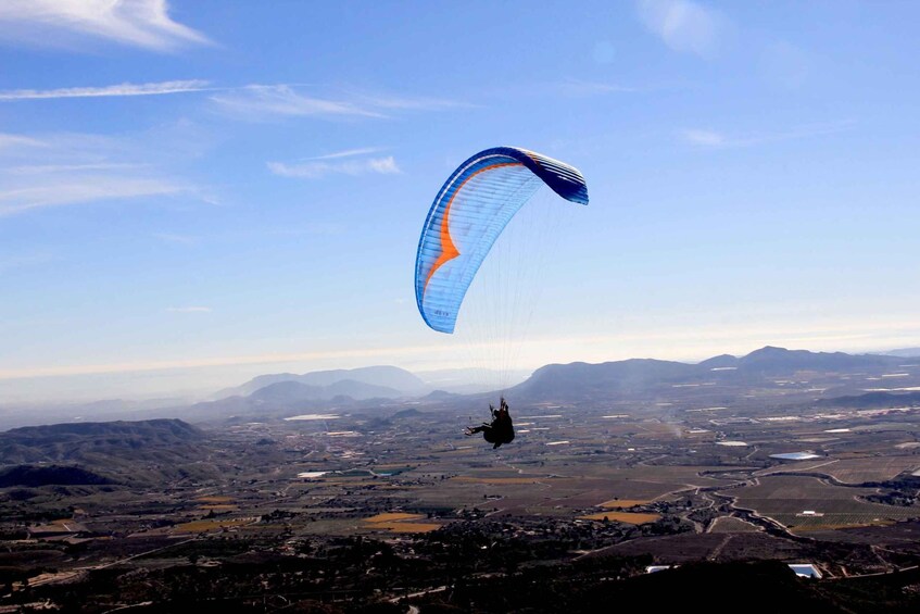 Alicante and Santa Pola: Tandem Paragliding Flight