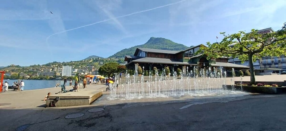 Picture 2 for Activity Montreux in 90 mins: walking tour with a local tour guide